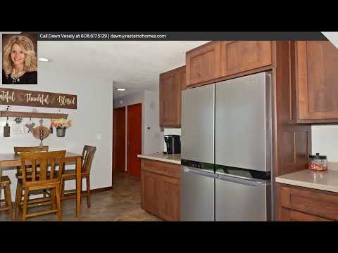 422 Howard Street, Portage, WI home video tour