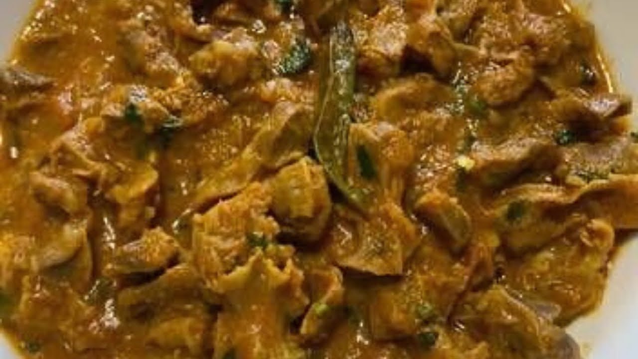 Simple spicy chicken gizzard curry/Easy Gizzard recipe malayalam