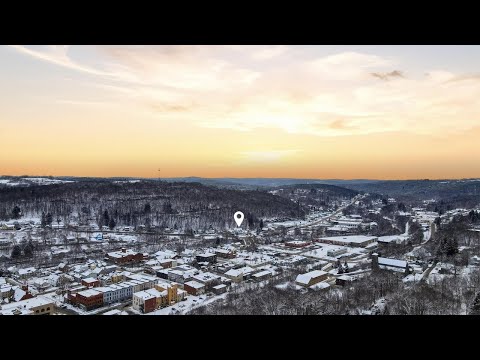 107 Willow Ave, Honesdale, PA home video tour