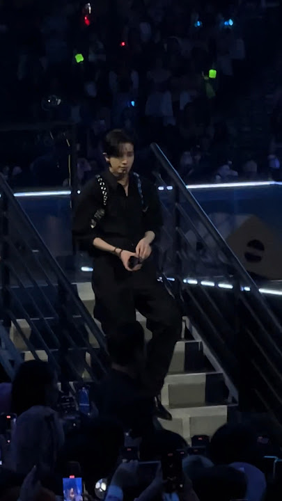 Jake Changing His Mic | Enhypen @ KCON LA 2024