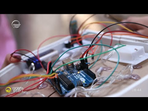 ბზარების მონიტორინგის ავტომატური სისტემა მოწყობილობა რომელიც მოსწავლეებმა შექმნეს 