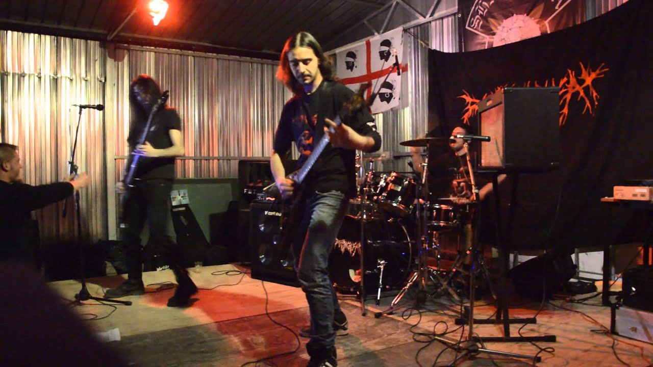 DEATHCRUSH - COLLECTIVE BRAIN INFEKTION - Live @Shardana club (Mores)