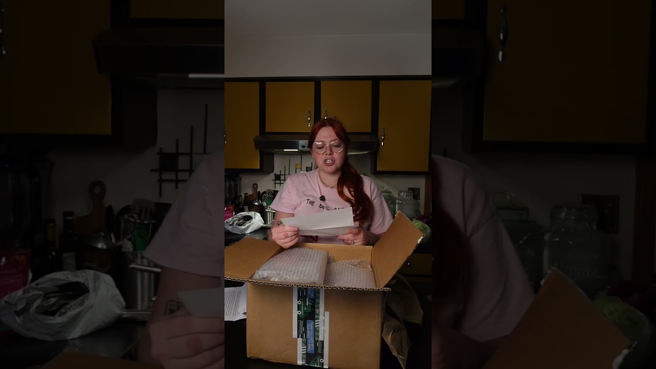 Unbox SMALL BUSINESS Saturday with me!