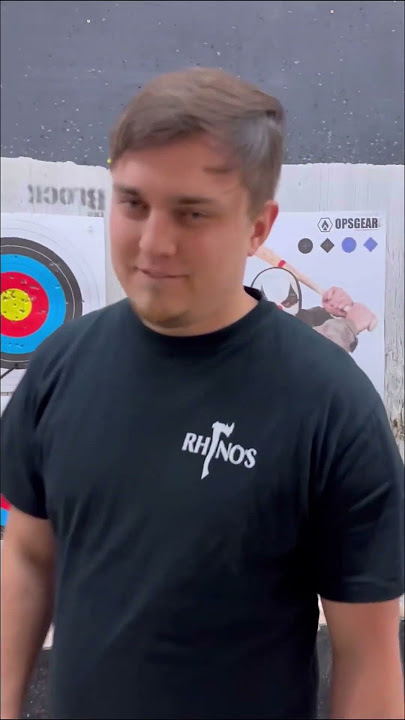 Difference between pro and average Joe #archery #funny #bow #axethrowing #shooting #bowandarrow