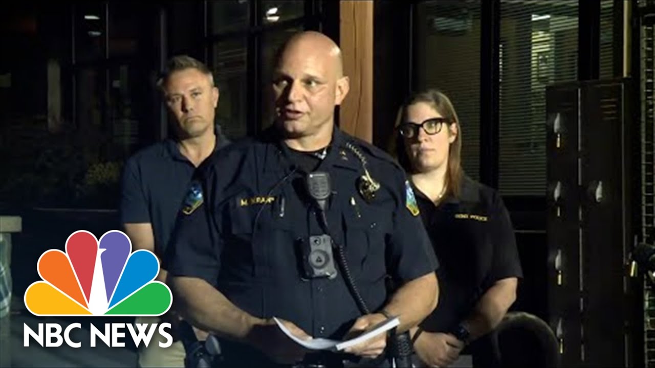 Oregon Grocery Store Shooting Leaves At Least 3 Dead, Including Suspect