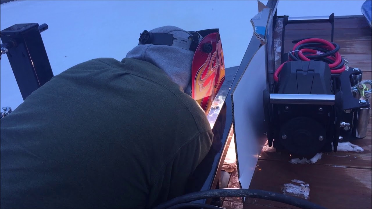 Installing a Traveller 12000 pound winch on the new trailer YouTube