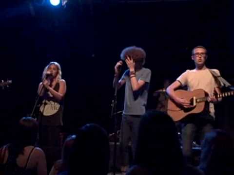 PlugInStereo featuring Miss Lindsey Dahl
