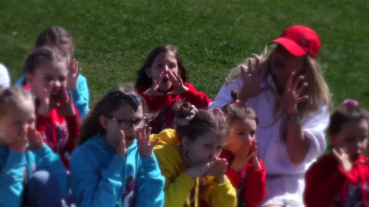 Studio Esti Policzanka [Ofiicial Video]