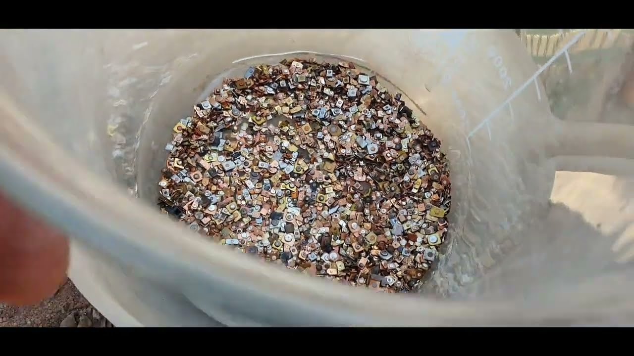 استخراج الذهب والفضه والبلاديوم