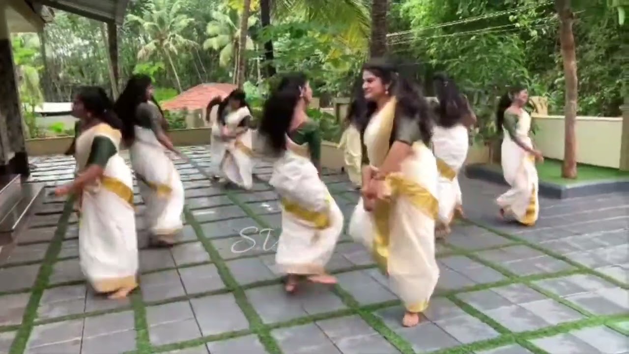 ശ്രീഭദ്രകാളി  ദേവി വാഴും മണ്ണിൽ ചെന്ദൂരം.