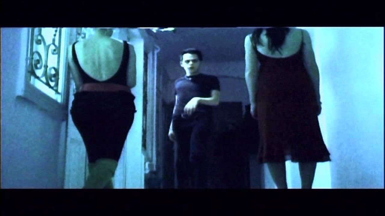 Zeronic - zero official video (2001)