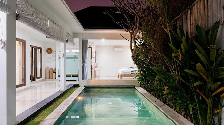 Massive 3 bedroom villa in heart of Seminyak | Bali, Indonesia | Hotel Review 🛏️