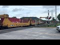 PCRC 1872 EMD SD60 y PCRC 1856 EMD F40PH saliendo de la estación de carga