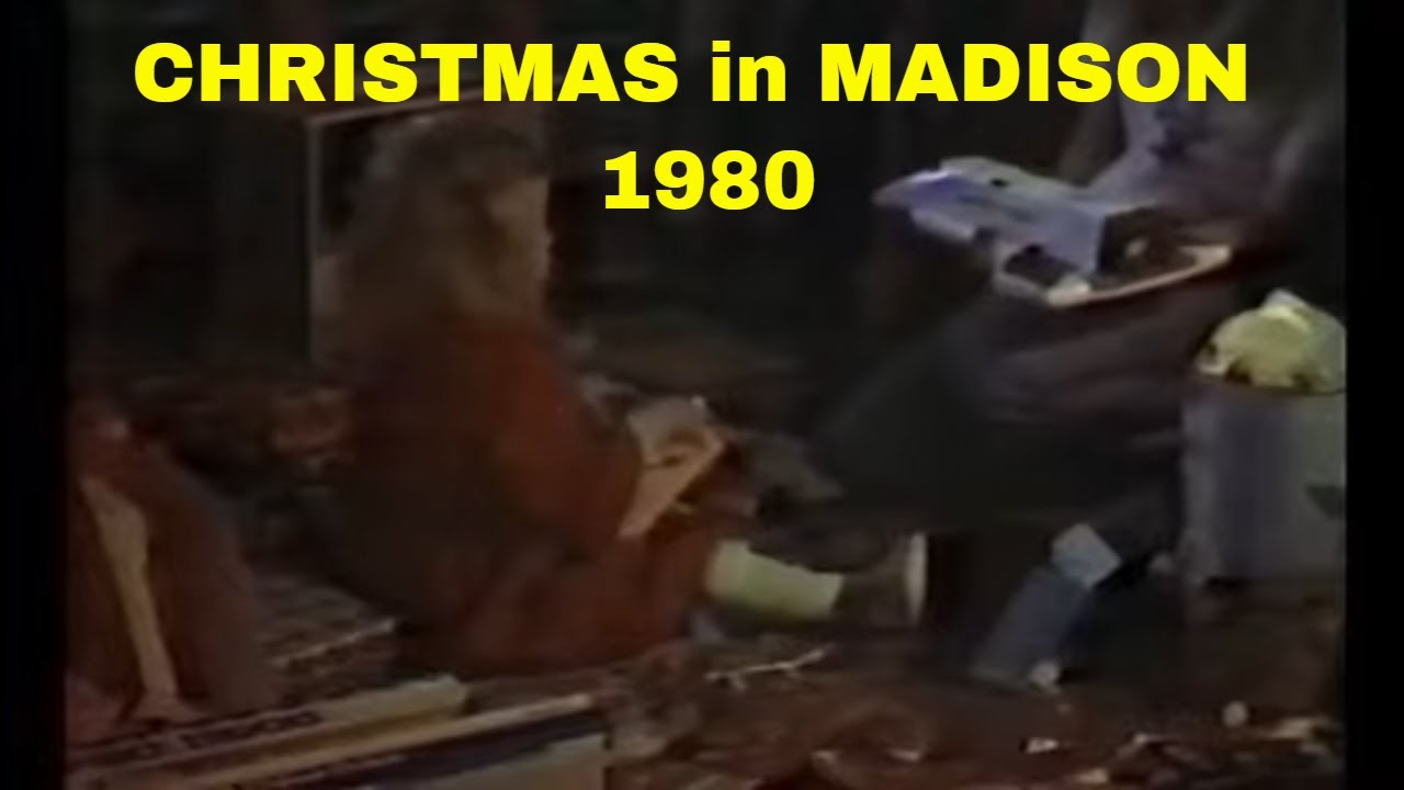 A 1980 Merry Christmas! [An 80s Holiday Special]