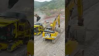 Building an asphalt core within a reservoir dam is impressive work! 🎥: @buildwitt