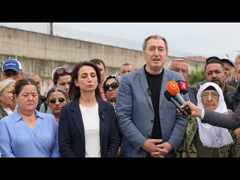 YÜKSEKDAĞ’LA GÖRÜŞEN EŞBAŞKANLAR AÇIKLAMA YAPIYOR