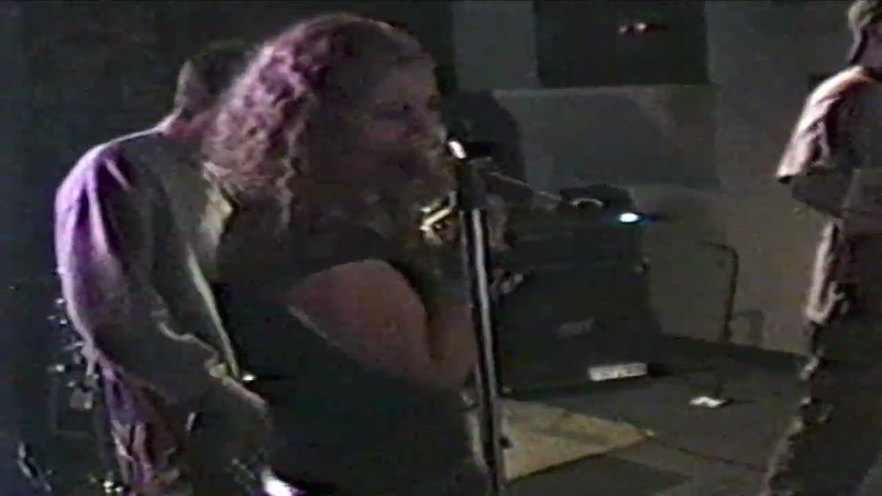 Little Skippy Covers Sublime, "Saw Red". Feat. Daisy from X-Chromosome)