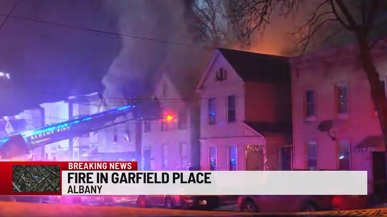 Garforth Fire Crews investigating cause of Garfield Place fire - YouTube