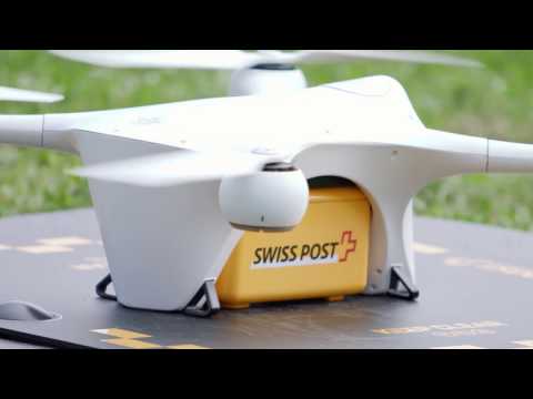 A Lugano un drone della Posta Svizzera trasporta provette tra due ospedali
