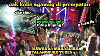 Cak kolis ngamug di prempatan di pantau boss jemar,, penonton auto tutup kuping