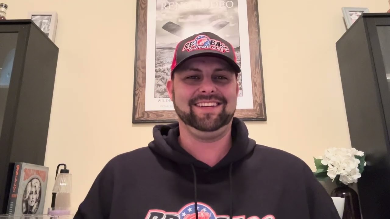 RB Bass Outdoorsman, Шон Сент-Жак: вводная информация и сведения о нем.