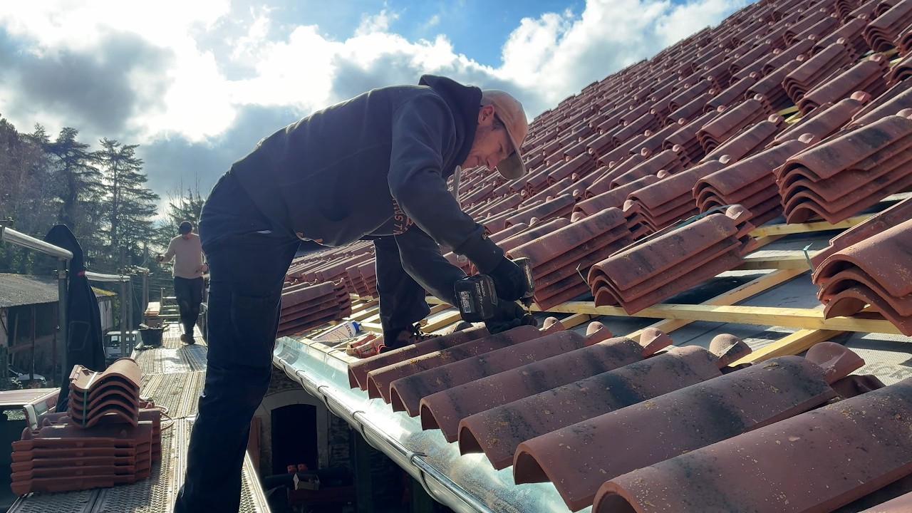 The east section is complete | Château de Razac