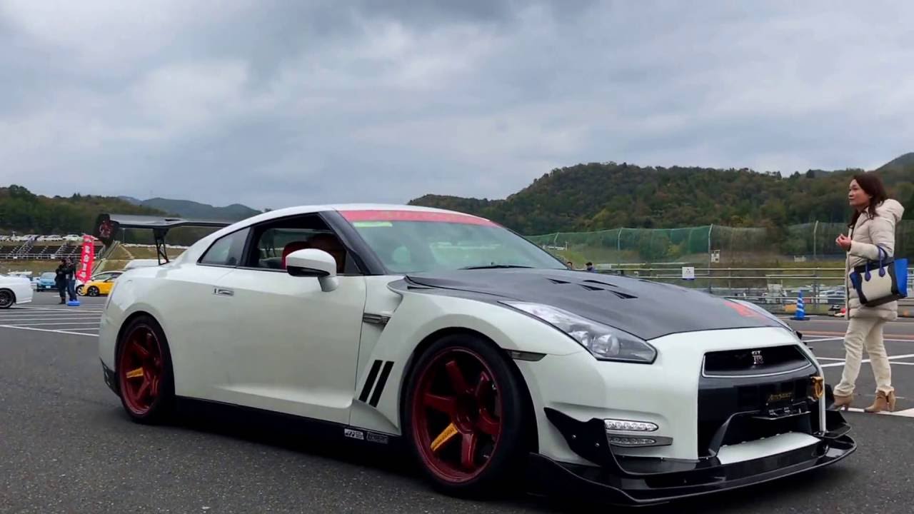 【GT-R R35】 オートセレクト★ GT-R meeting ★AUTOSELECT - YouTube