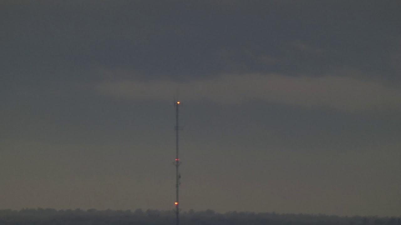 Day/Night Switchover Radio Transmission Tower Switching to Night