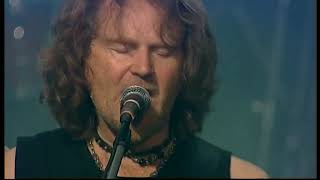 PENDRAGON  -  &quot;and now everybody to the stage...&quot; (2006) / Masters of Illusion [live]