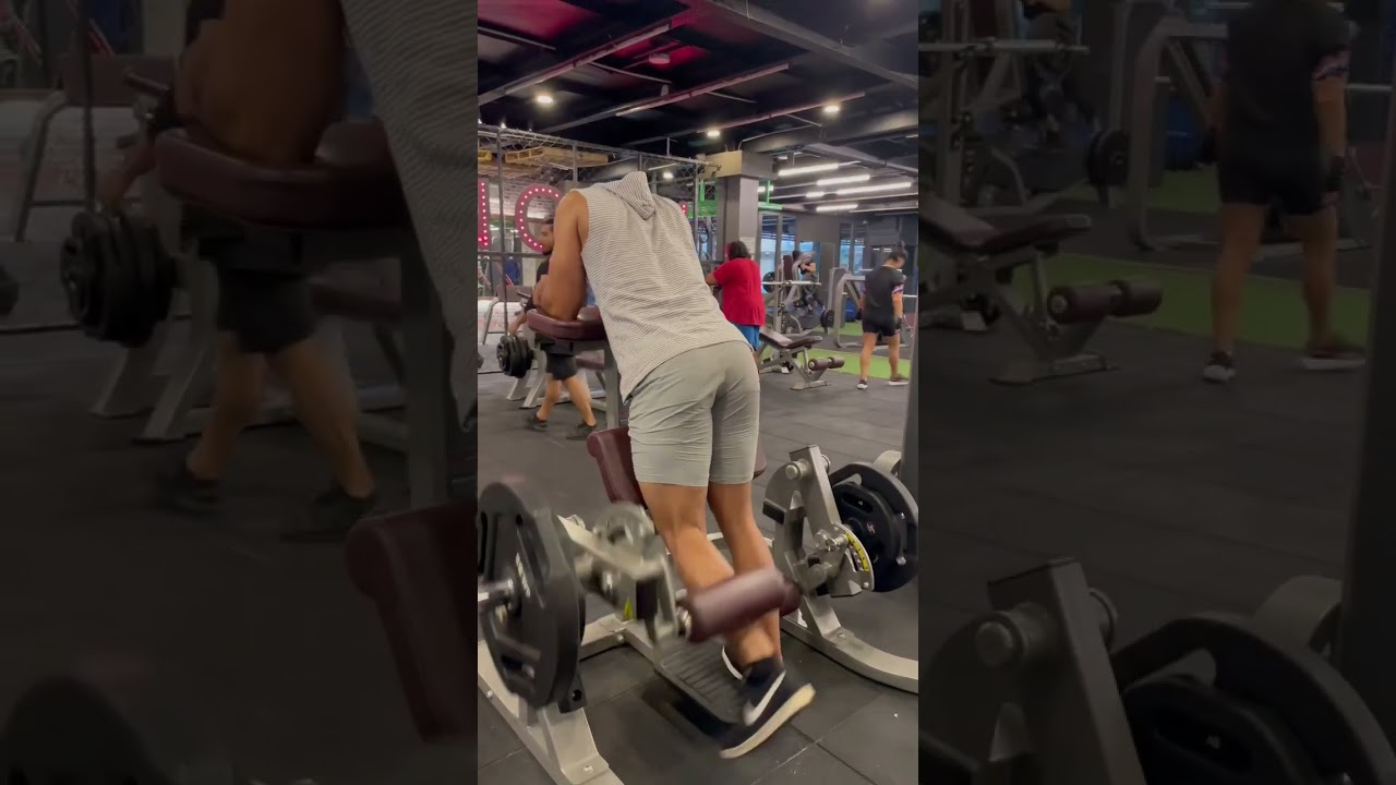 Single leg hamstring curls | hamstrings workout | legday motivation | legs workout 🔥 