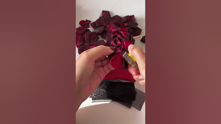 Handmade diy ribbon rose flowers gift #diy #handmade #flowers #rose #tutorial #handmadegifts #craft