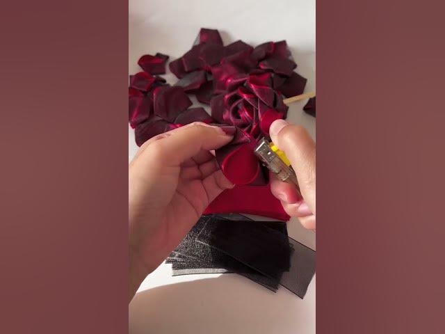 Handmade diy ribbon rose flowers gift #diy #handmade #flowers #rose #tutorial #handmadegifts #craft