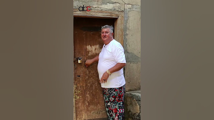 Դռների վրա երկու թակոց կա, ինչո՞ւ