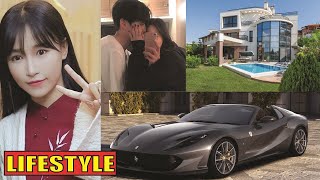 Li Ziqi (Food Blogger) Biography,Net Worth,Family,Boyfriend,Cars,House & LifeStyle 2021