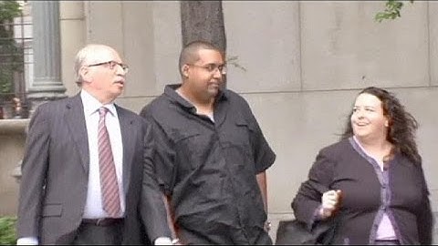 Convicted hacker turned in FBI informant walks free