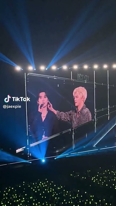 Jaehyun doing the 'TAP' Challenge on stage | JaeYong