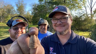 Metal Detecting outside the Battle of Gettysburg so friends can find their first Gettysburg relics!!