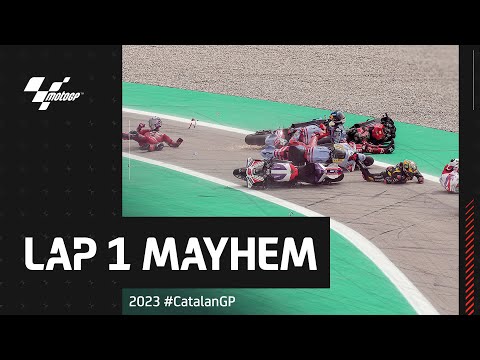 Video: Valentino Rossi vyšíva GP Katalánska