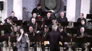Алина Башкина и Национальный духовой оркестр - Moon river