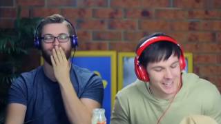 Jet Crew laughs over Razowys montage
