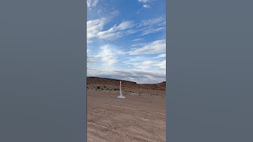 1st Successful Strobe Rocket !! 1lb extreme #fireworks #rocket #pyro #diy #homemade