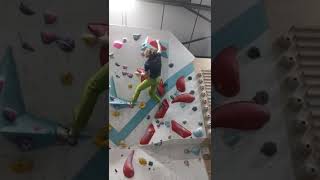2021-11-20 - How to make an absolute meal out of a comp climb at Rainbow Rocket climbing centre