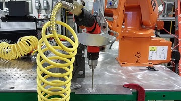 Drilling with robots