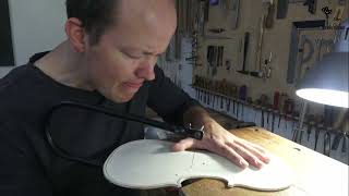 Naissance d'un violon modèle Stradivarius (2/3)