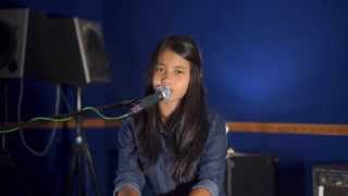 Burung Kakatua, Topi Saya Bundar (Cover) by Hanin Dhiya feat. Ace