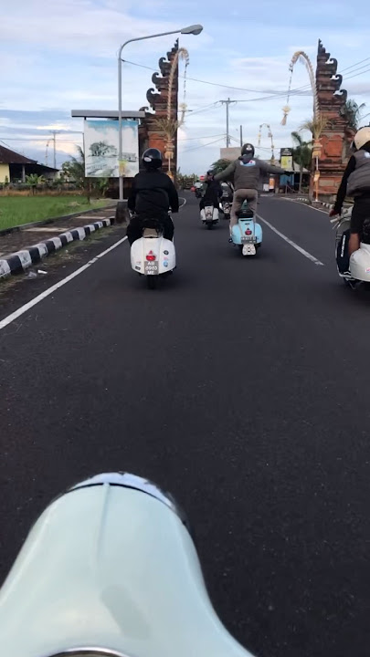 bervespa ria ke bali #bali #vespatouring #vespa #vespabali #vespajogja #vespaindonesia