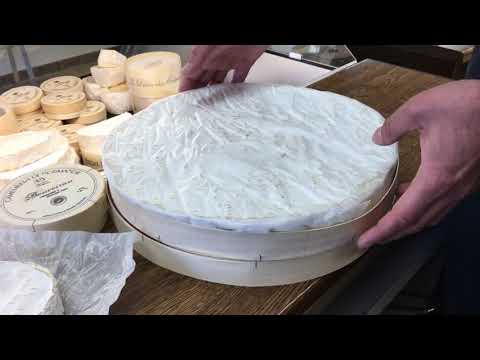 Video: Was Ist Der Unterschied Zwischen Camembertkäse Und Brie?
