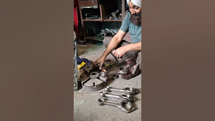 jcb c.r bush fitting #kirloskar #ajaibsinghmalwa #technical #6clyinder #tractorrepair #automobile