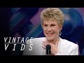 Vintage Vids: Anne Murray Inducted into The Canadian Music Hall of Fame (1993)  | JUNO TV