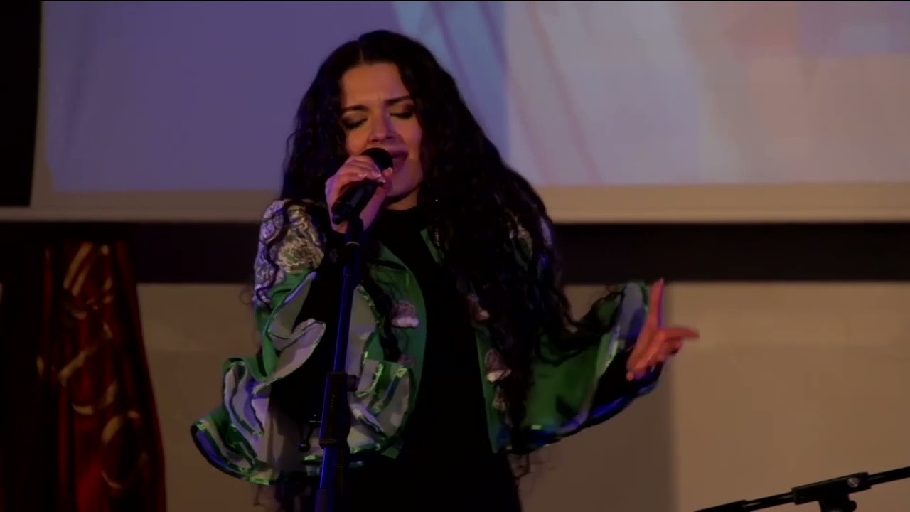 CLAUSURA DE LA GALA - ACTUACIÓN DE REYES CARRASCO - HIMNO DE ANDALUCÍA